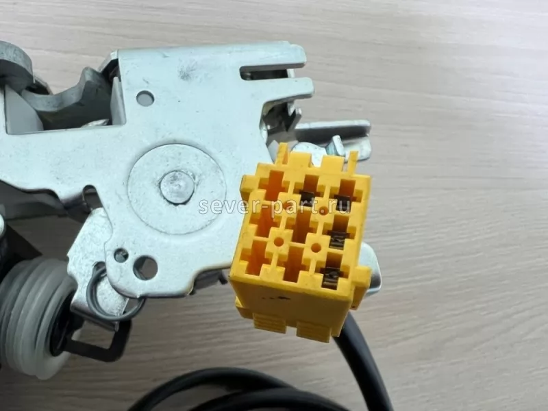 Замок двери КамАЗ-5490 передней левой (Ан. 78259) (Оригинал ) / Mercedes-Benz A9737200535