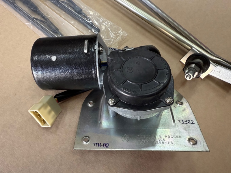 Стеклоочиститель электрический / Завод 1307.5215000-10 